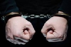 一程序员被刑拘：非法获取了上亿条公民信息